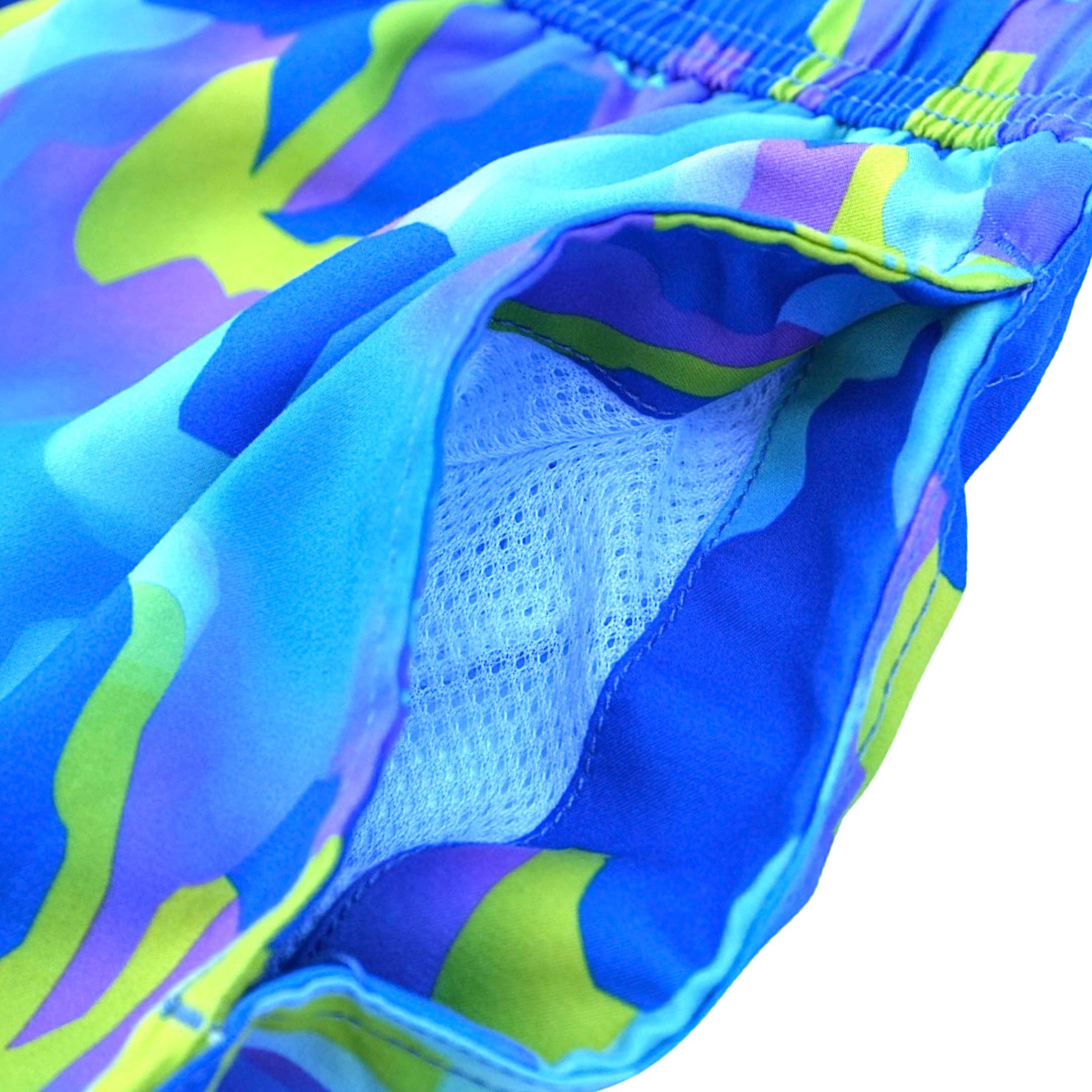 Volcanic Eruption Pool Shorts in Blue: XL / BLUE - Rain & Hibiscus
